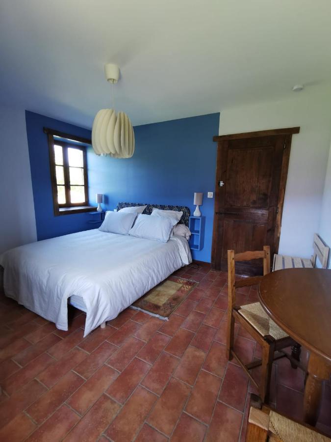 La Ferme De La Terve Bed and Breakfast Bruailles Exteriör bild