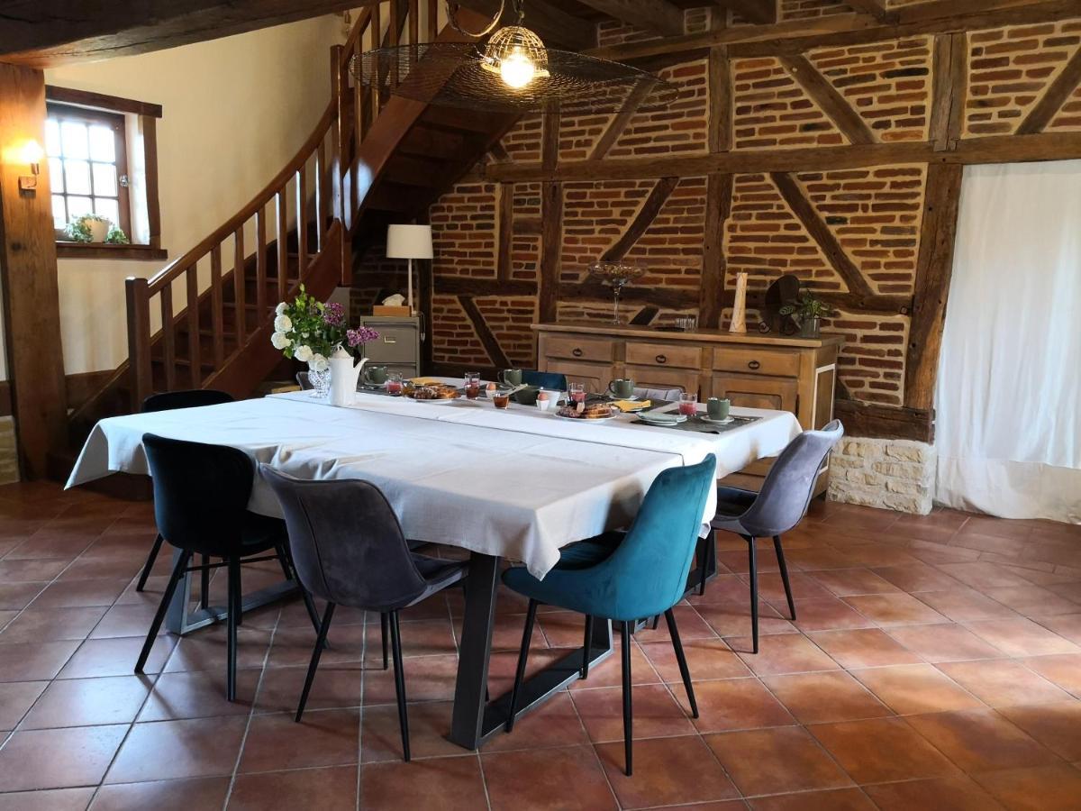 La Ferme De La Terve Bed and Breakfast Bruailles Exteriör bild